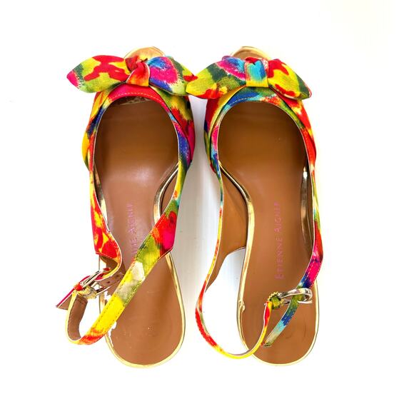 NEW Etienne Aigner Peep Toe Sling Back Heels Tropical Print Bow Women's Size 5.5 - Picture 9 of 9